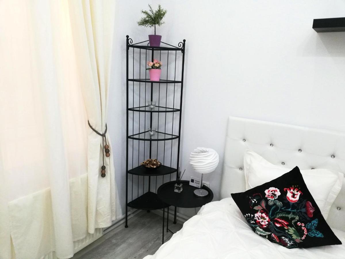 Ultracentral Studio For 4 Bukareszt Zewnętrze zdjęcie